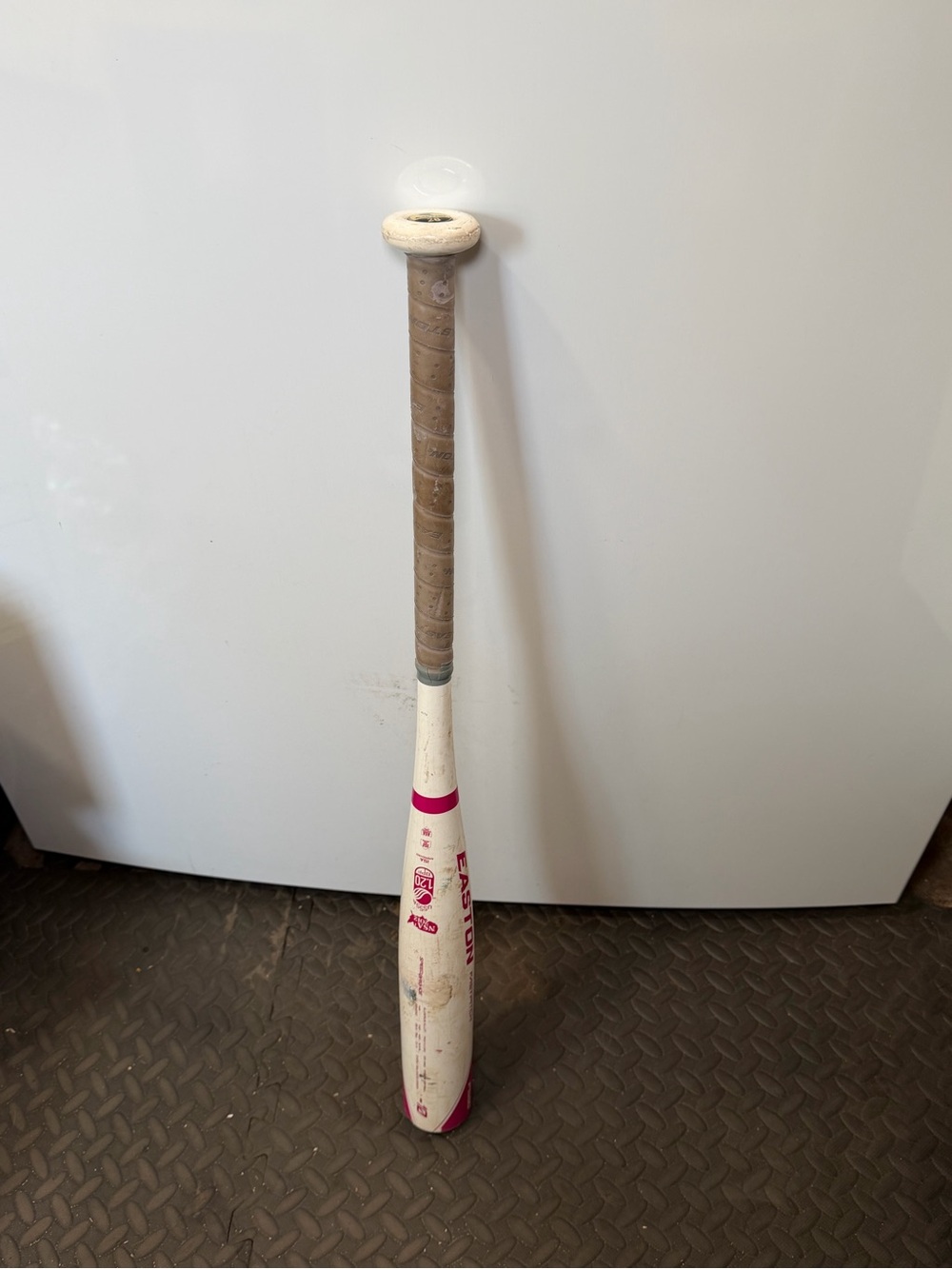 Easton Softball Bat FS50 Model FP16S50 28" 18oz  2 1/4" Barrel -10
